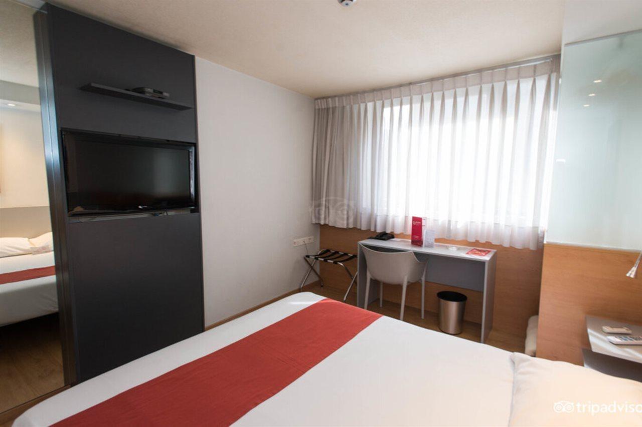 Hotel Orpheo Express Montevideo Bagian luar foto