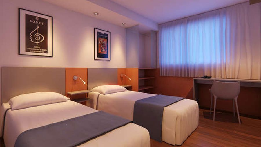 Hotel Orpheo Express Montevideo Bagian luar foto